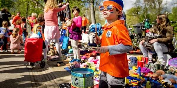 Vrijmarkten et Buurtfeesten - 27 avril 2022