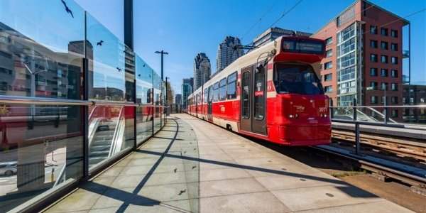 Déjà des blocages sur les routes et dans les transports